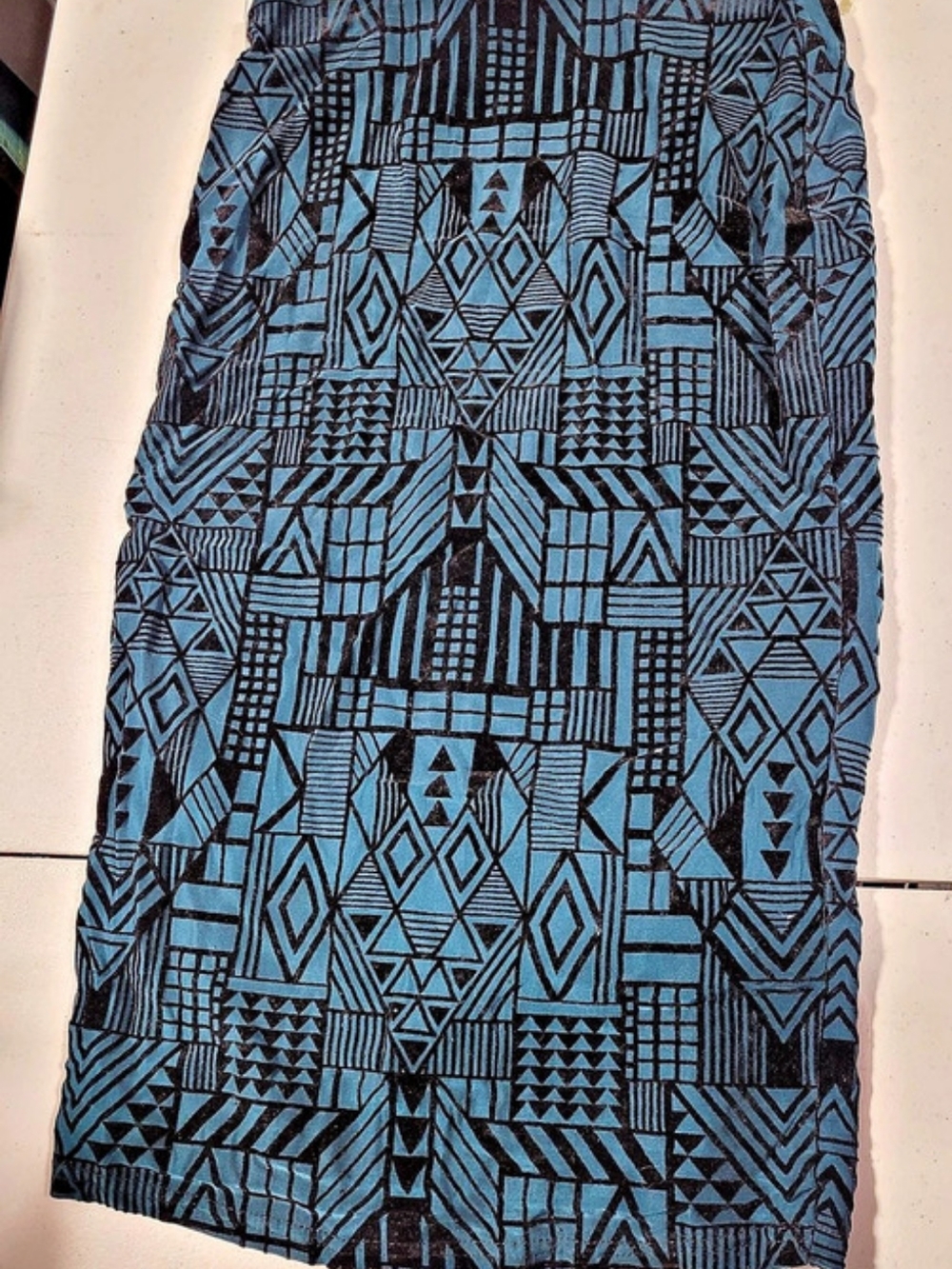 Sans Souci Geometric Midi Skirt in Blue & Black Size Small